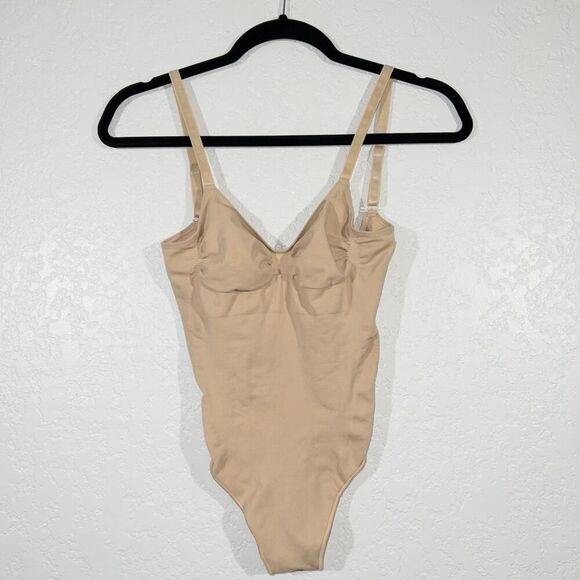 New Skims Mica Beige Seamless Sculpt Thong Bodysuit Size Large / XL - Picture 2 of 8